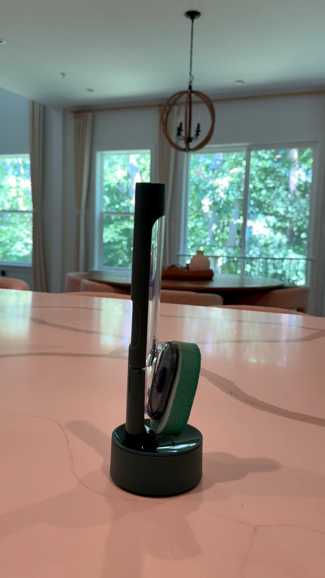 I really love the scotch brite stand so when I recently found out about this new set up, I had to have it. This is a dish wand plus stand it looks great and it works great.
￼

#LTKHome #LTKdayinmylife