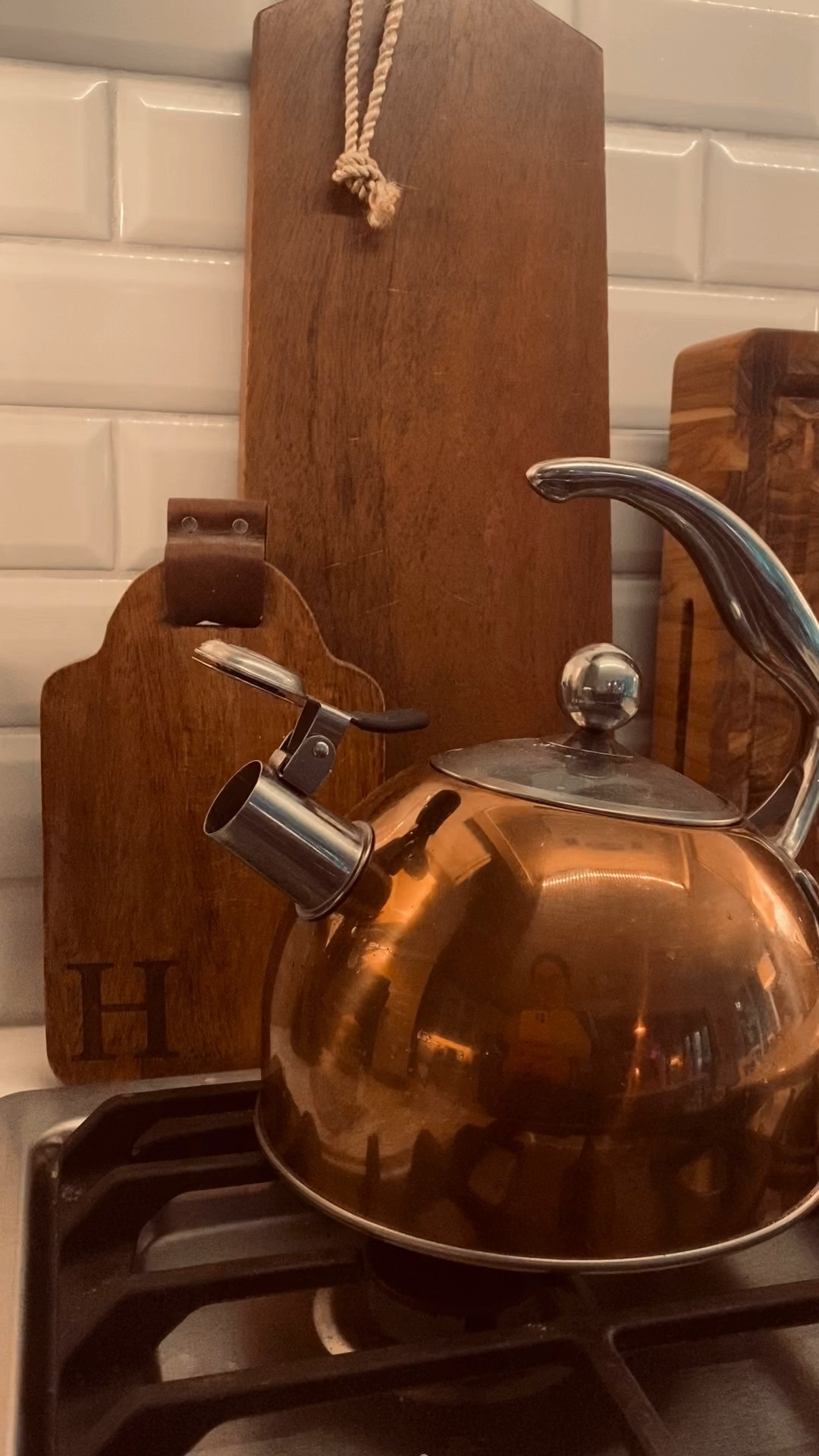 Tea time. 

Cozy autumn vibes. Kitchen: warm kitchen. Cottage design. 
Cottagecore. 

#LTKFindsUnder100 #LTKHome #LTKSeasonal