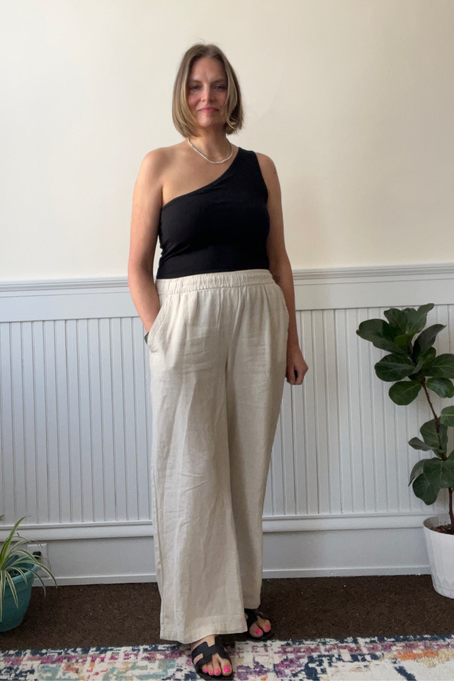 Outfit code: one should top, linen pants and black sandals

#LTKcurves #LTKworkwear #LTKSeasonal