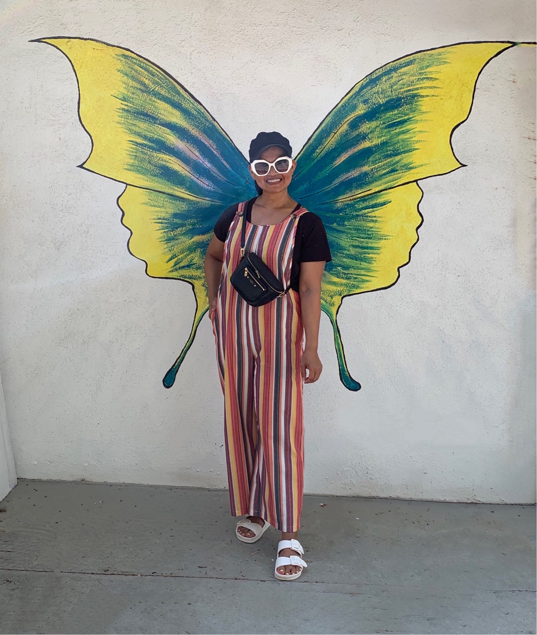 I have yet to meet a stripe I didn’t like! The outfit I am wearing here is perfect for recess duty - I just added my favorite sandals, bum bag, and a ball cap to finish off the look.

#LTKworkwear #LTKover40 #LTKstyletip