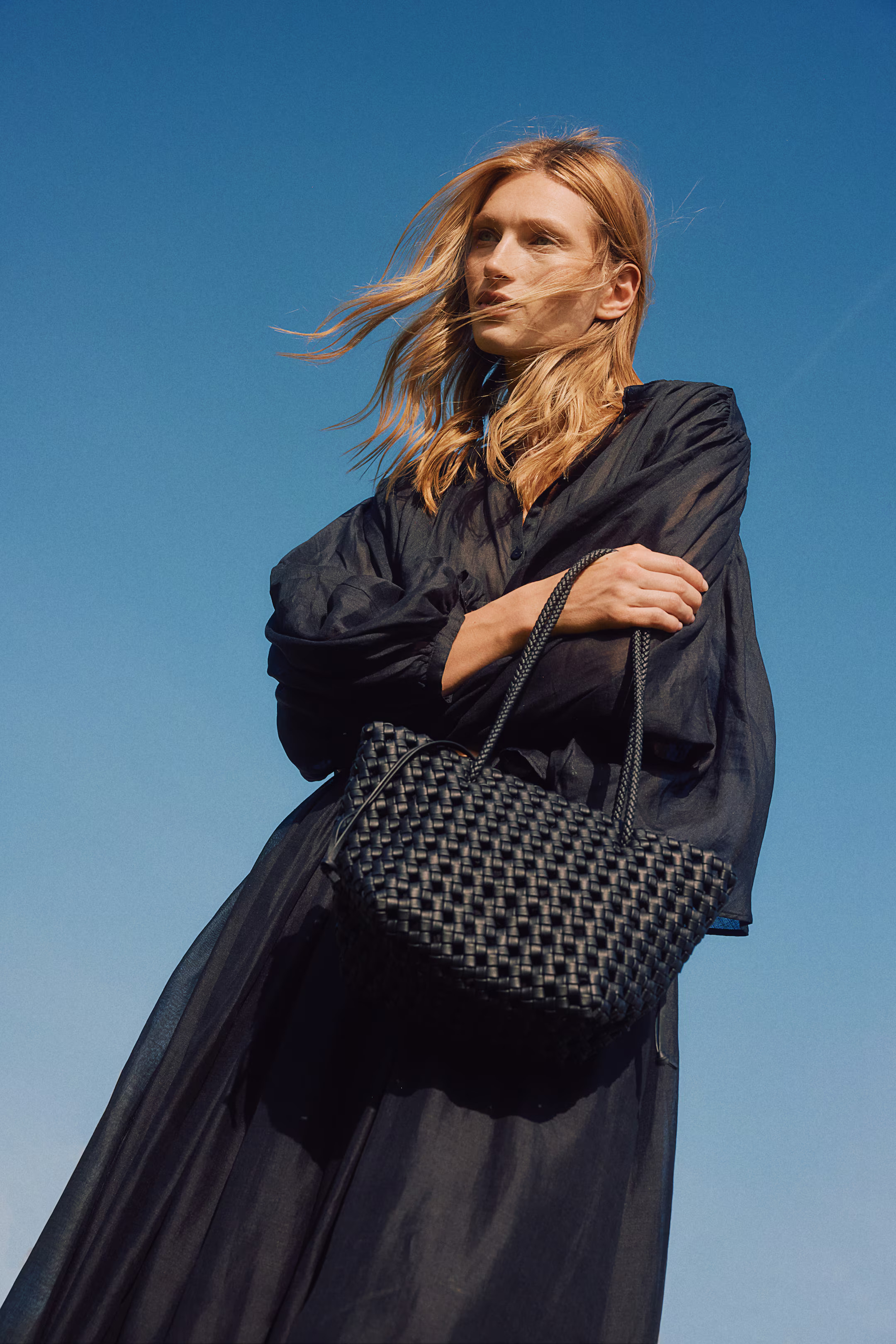 Braided tote bag | H&M (UK, MY, IN, SG, PH, TW, HK)