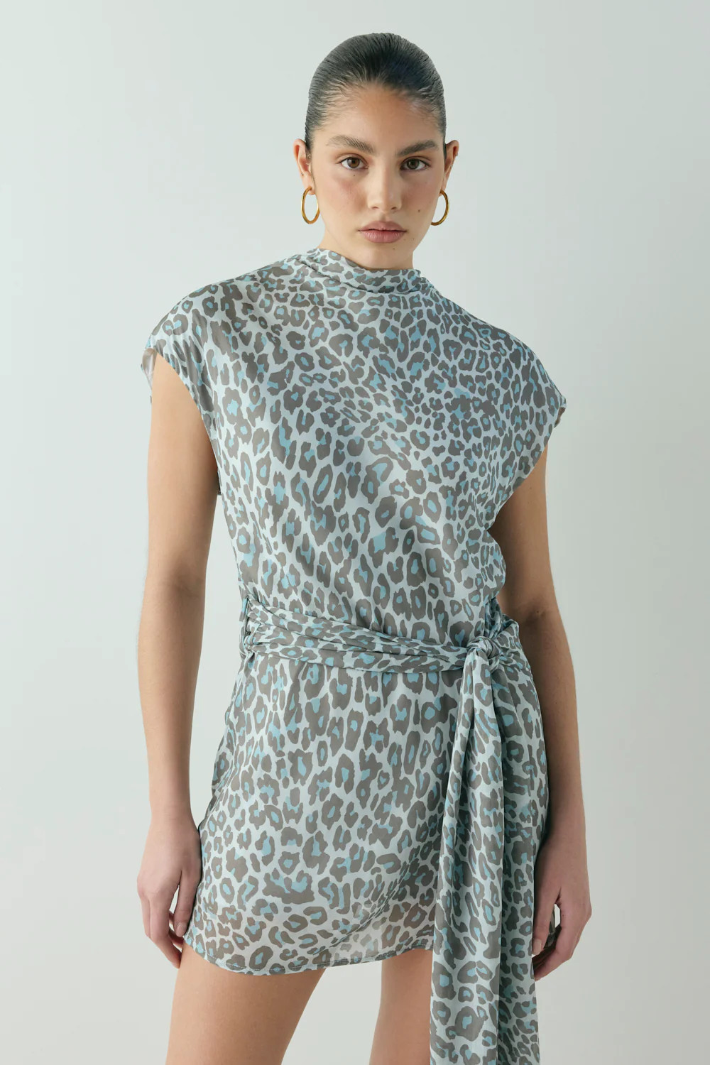 Nuri Mini Dress Blue Leopard | VRG Grl