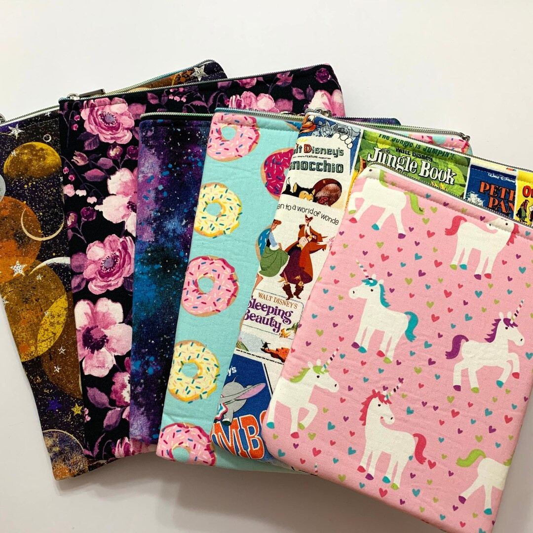 Padded Book Sleeve with Zipper | Etsy (US)