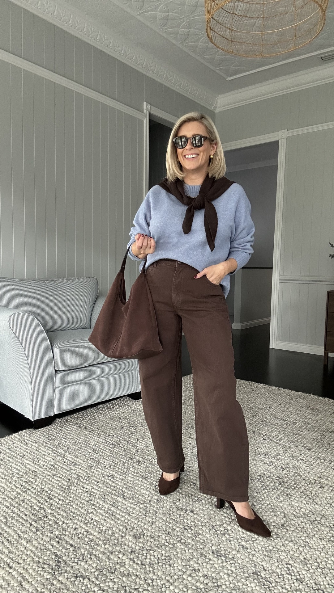 Busting out another baby blue and chocolate combo for my weekend fit. 
These chocolate barrel leg jeans are almost sold out in all sizes, but I’ve linked some similar pairs - there’s plenty of options around. 

Sizing: 
Jumper: M
Jeans: 30

#LTKaustralia #LTKwinter #LTKjeans