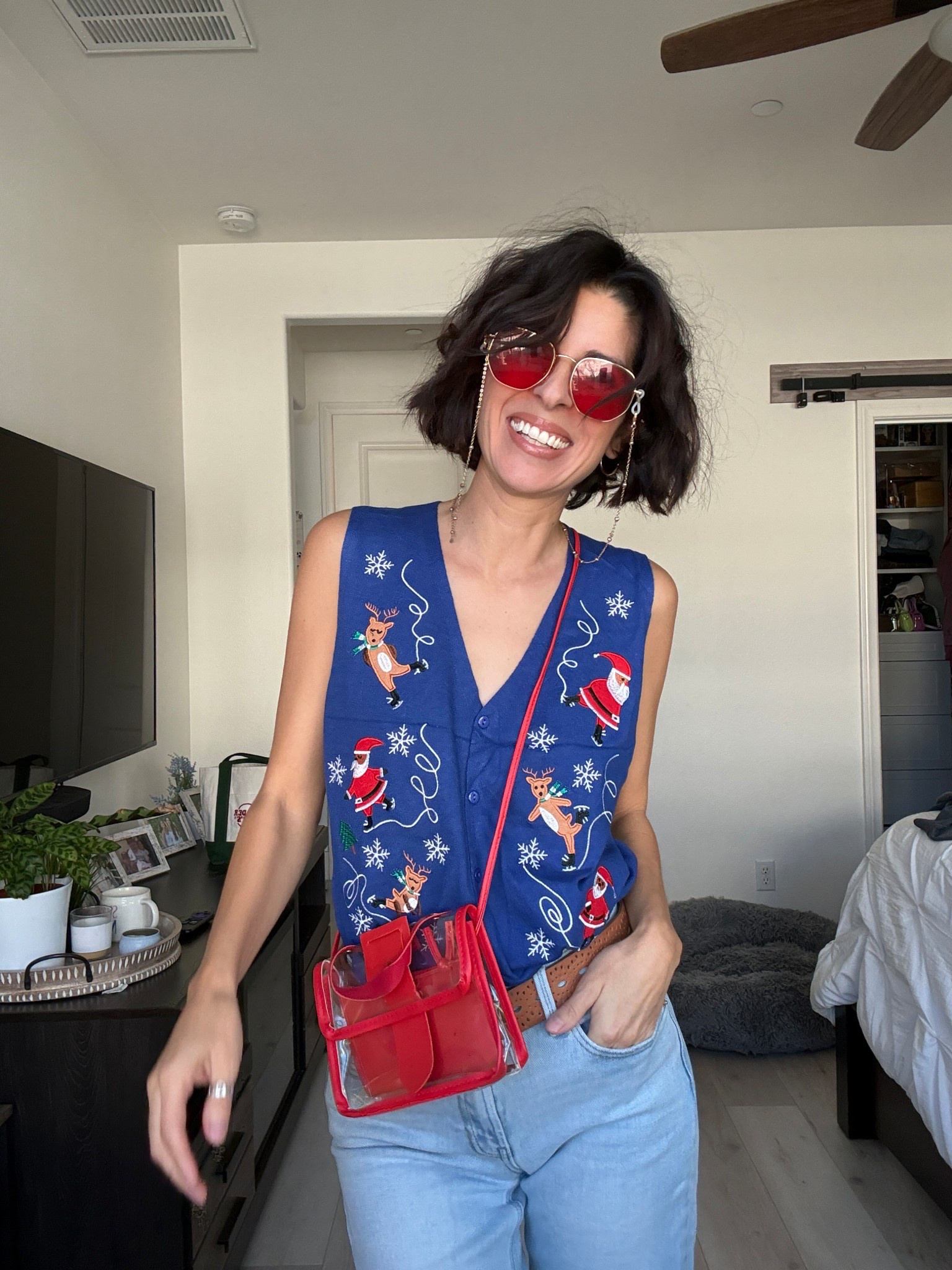 Last-minute Christmas shopping… yes, I’m here for the chaos 🎄✨

#LTKPetite #LTKmomlife #LTKHoliday