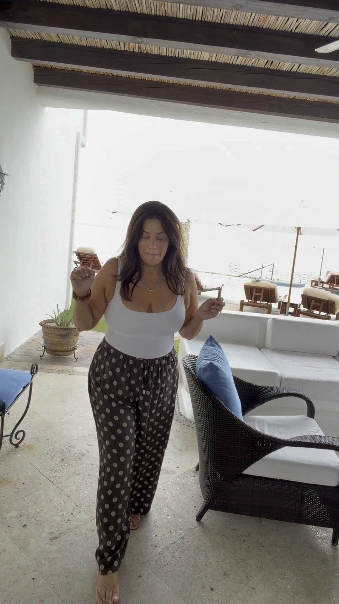 Rewearing my favorite white suit. Slimming and snatching. Runs true to size, but a little small. 