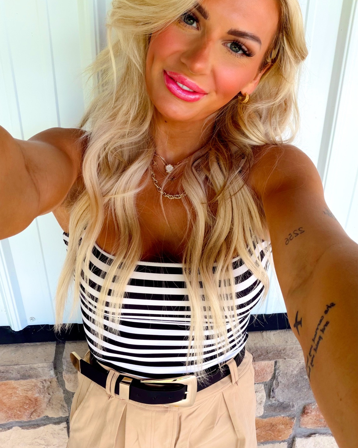Another activewear tanks that doubles as a dressy tank! I wear a size small - it’s double lined and has adjustable straps 🙌🏼🖤

amazon style, amazon fashion, womens activewear, affordable fashion