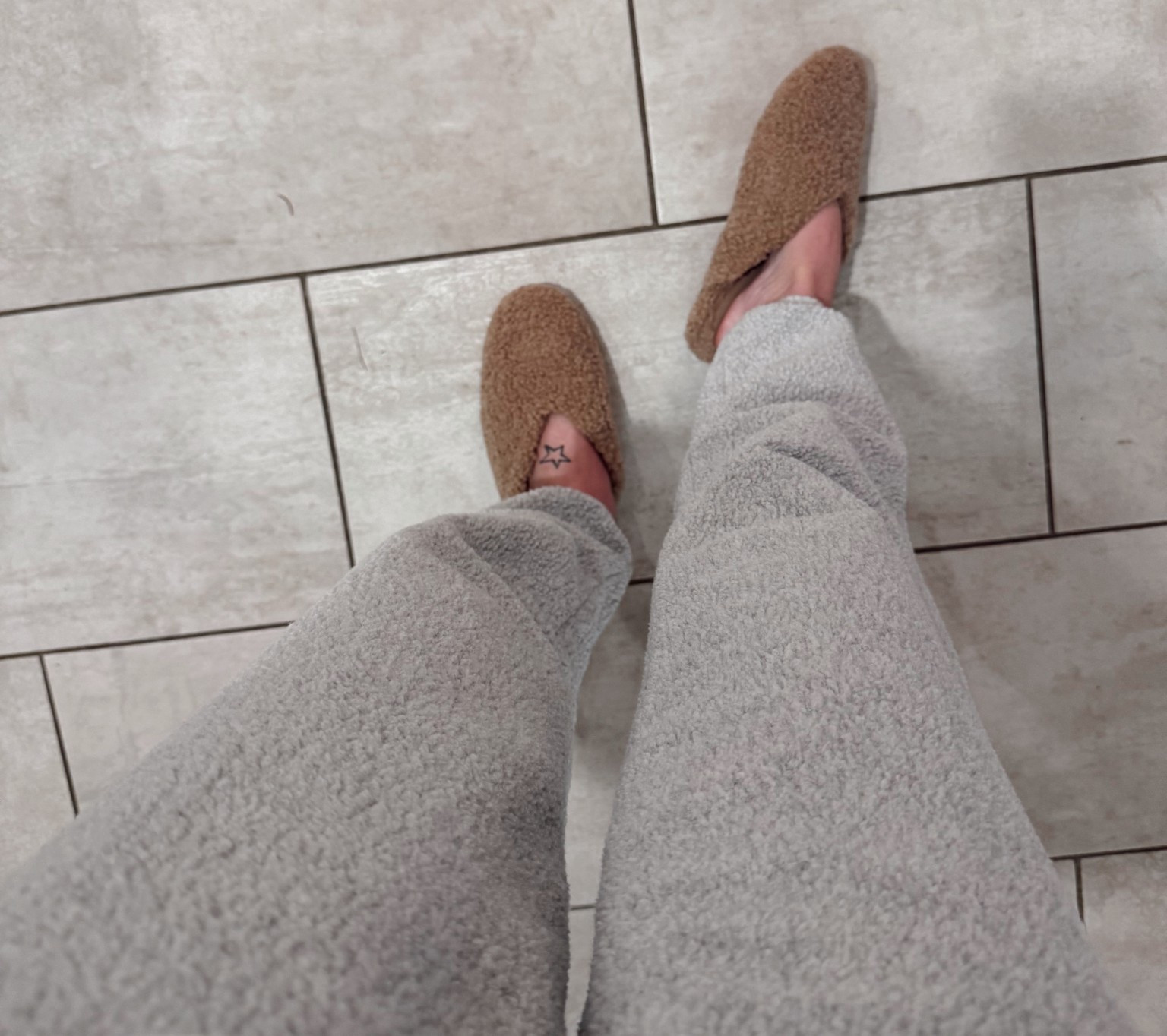 The chicest slippers ever! On sale ✨ 

#LTKHoliday #LTKGiftGuide #LTKCyberWeek