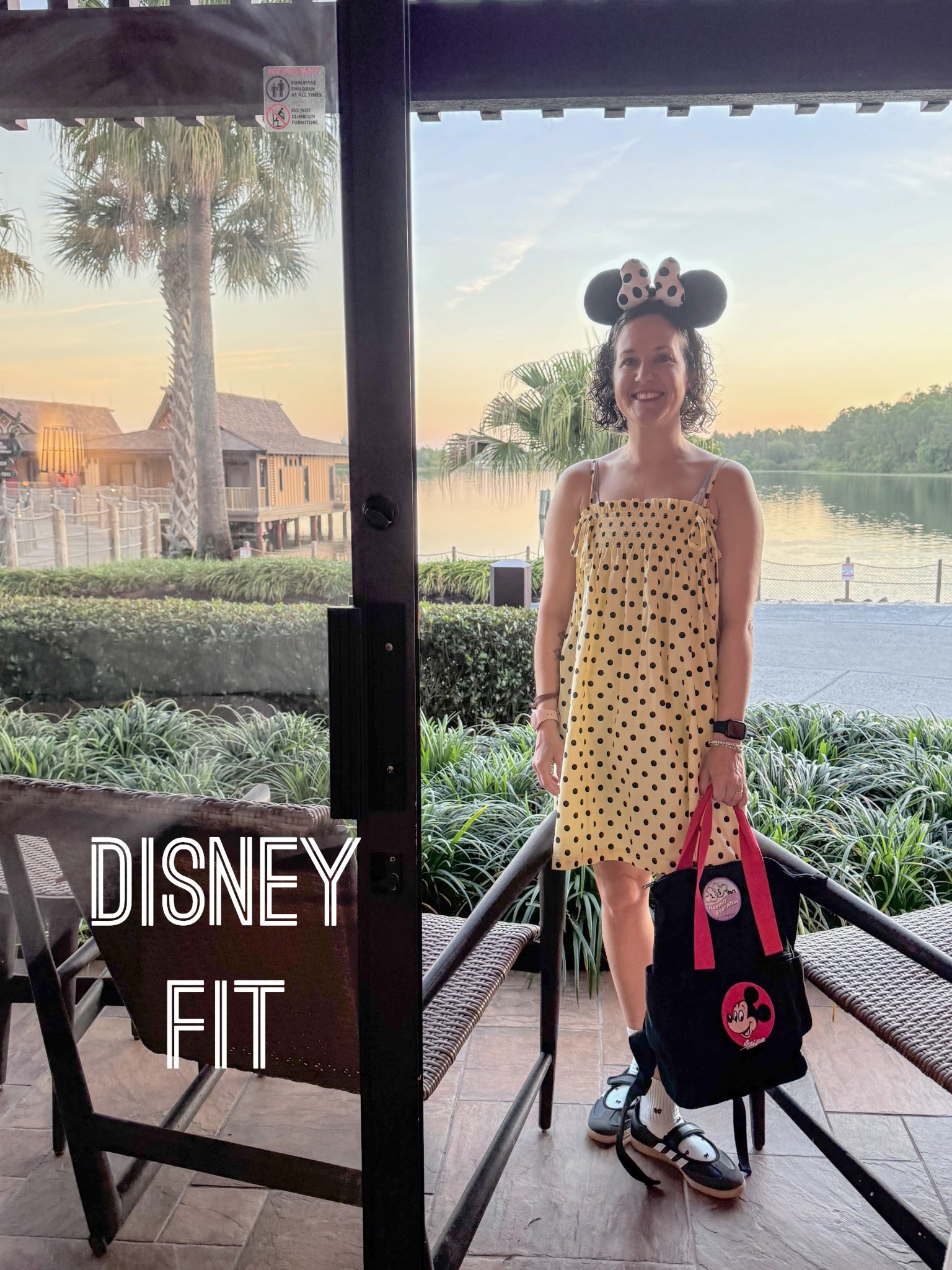 My Disney fit for today 🖤

#LTKTravel #LTKSeasonal #LTKdayinmylife