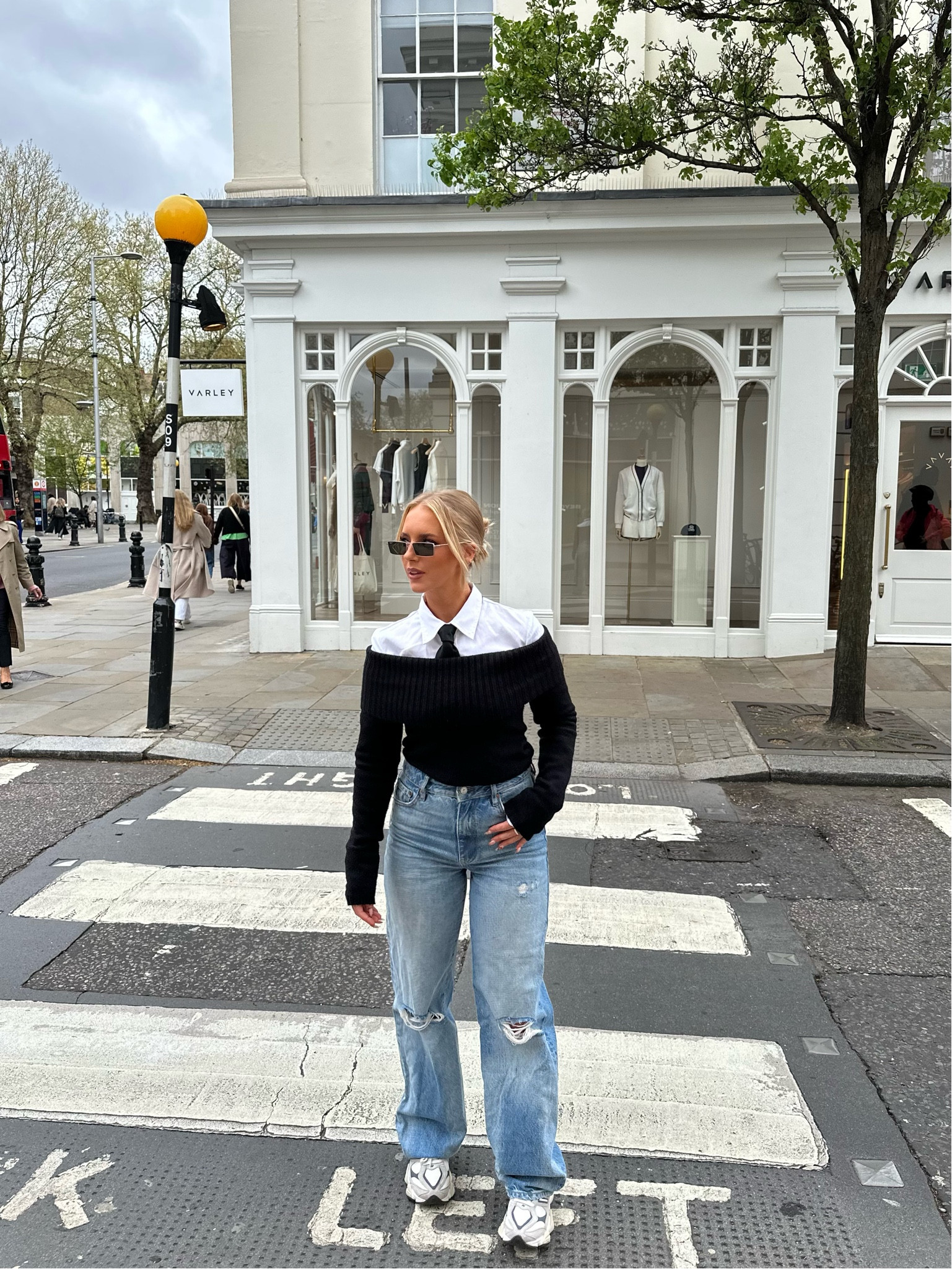 Corporate street style outfit inspo 

#LTKeurope #LTKfindsunder50 #LTKstyletip