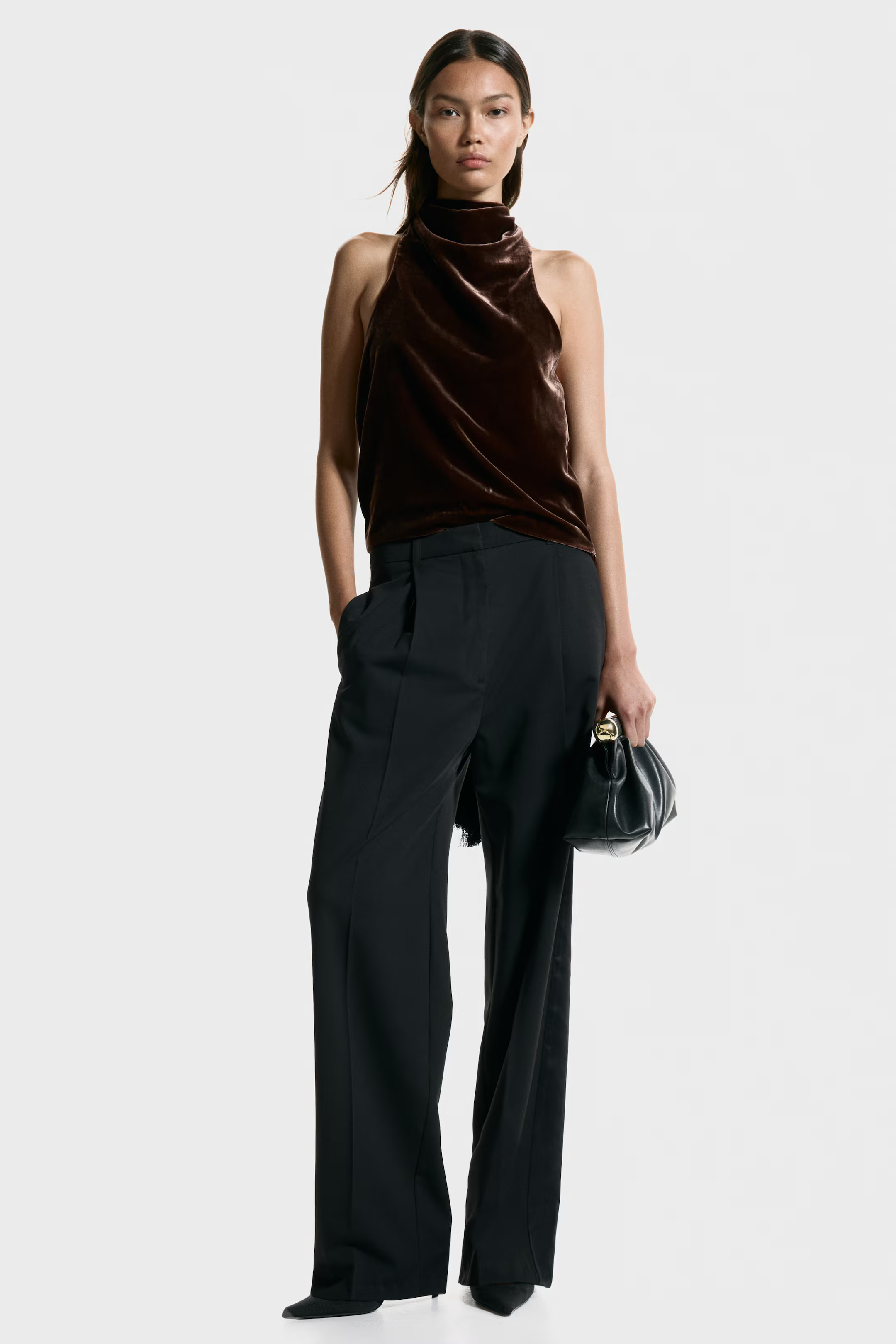 Velvet Halterneck Top | H&M (US + CA)