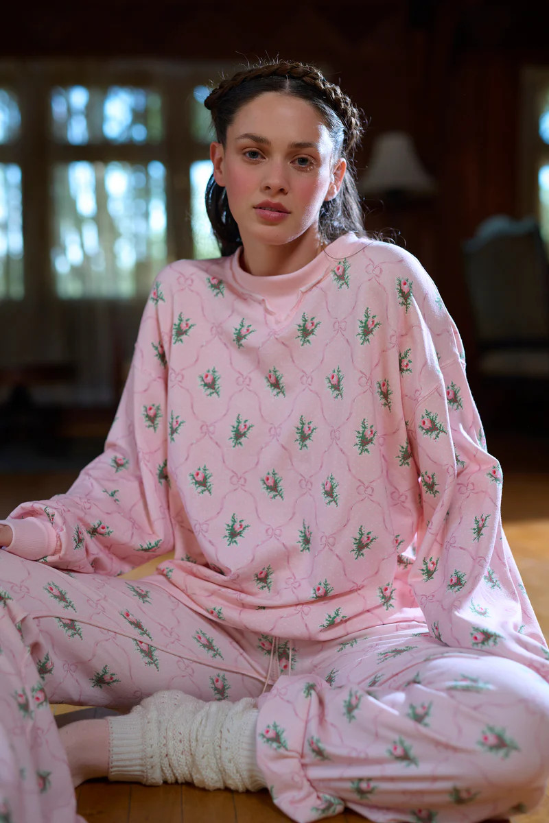 The Carol Pillow Sweater | Selkie Collection