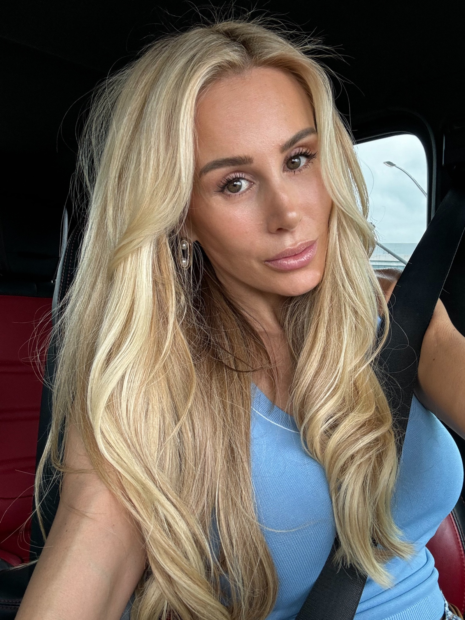 FINALLY! After dozens of self-tanner face drops that don’t work/ this is THE one. Also, the body bronzer that I’ve been using for years that fades evenly and gives the best body tan. 

#LTKover40 #LTKbeauty