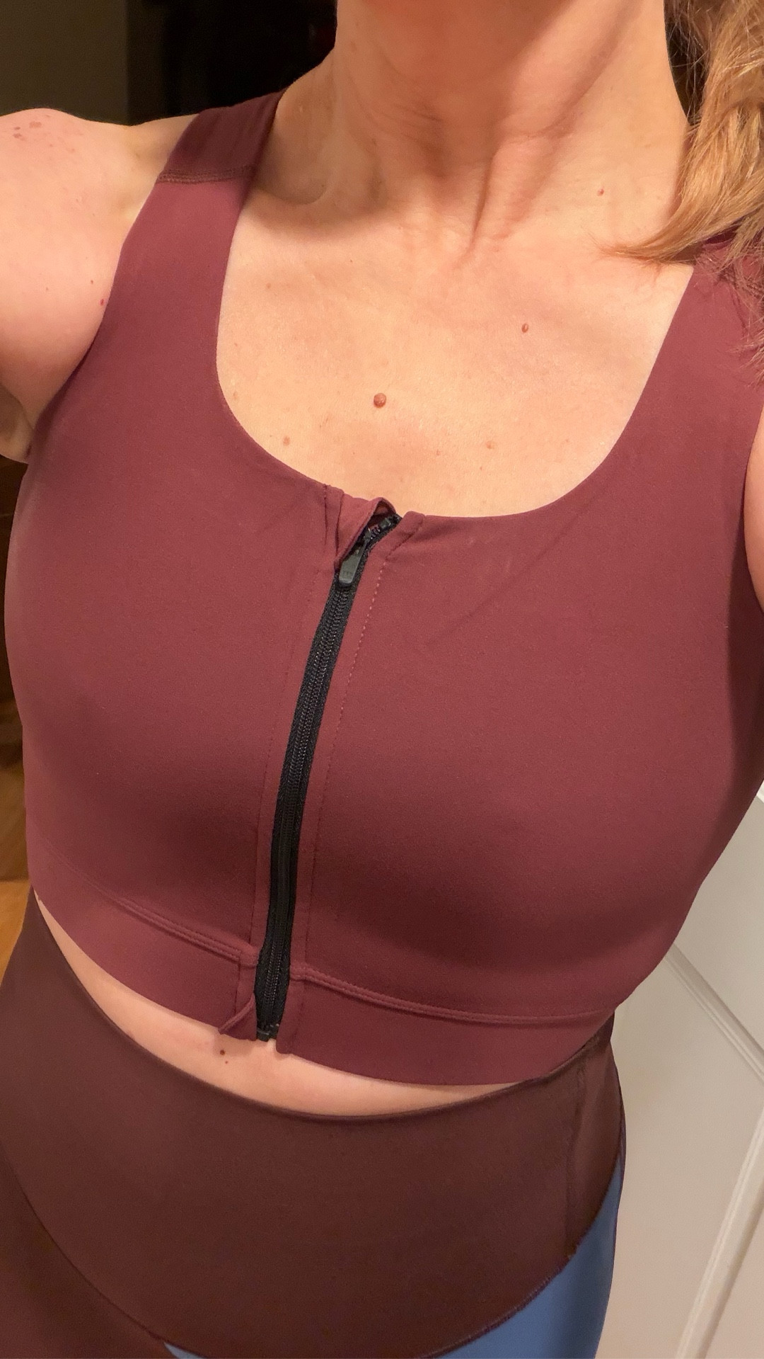 💪 At-home workouts just got so much better with the TomboyX Full Zip Bra!

I’ve been wearing this bra for a few weeks now, and it’s quickly become a favorite. The full front zipper makes it effortless to put on and take off—no squeezing, no shimmying. The racerback cut and breathable mesh-lined panels give me freedom to move while staying supported, and the powermesh lining adds just the right amount of compression.

Plus, the four-way stretch, moisture-wicking fabric, and inclusive sizing (XS–6X!) make it perfect for any body and any workout. The sustainable, OEKO-TEX® certified materials hold up beautifully, even after washing.

If you’re looking for a bra that’s comfortable, supportive, and built to move with you, this is it. 💫

#TomboyX #Activewear #WorkoutWear #SizeInclusive #ComfortFirst

#LTKFindsUnder50 #LTKSaleAlert #LTKActive