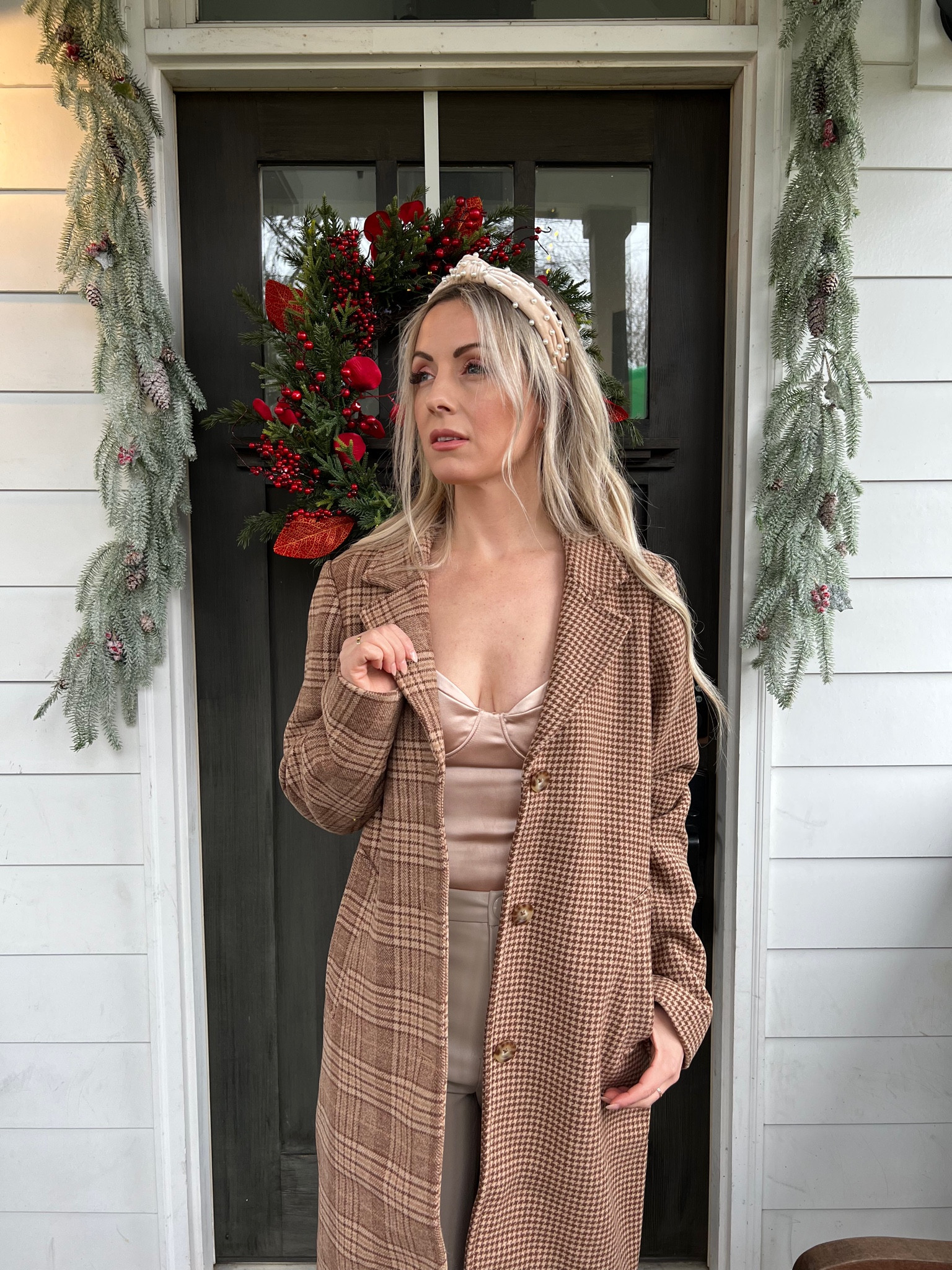 The perfect coat for a holiday party or event 🫶🏼

#LTKsalealert #LTKstyletip #LTKxAF