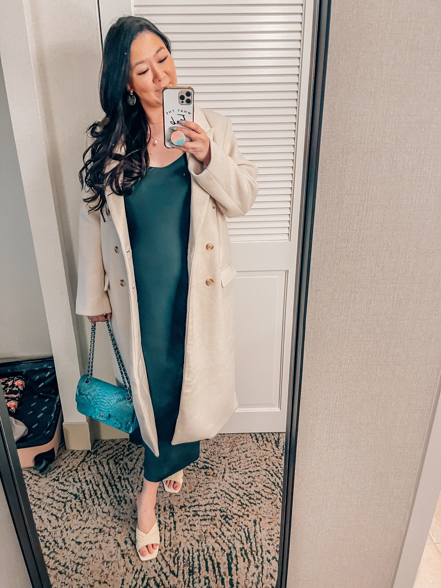 Quince maternity dress, cream winter coat, beige sandal heels 

#LTKstyletip #LTKbump #LTKshoecrush