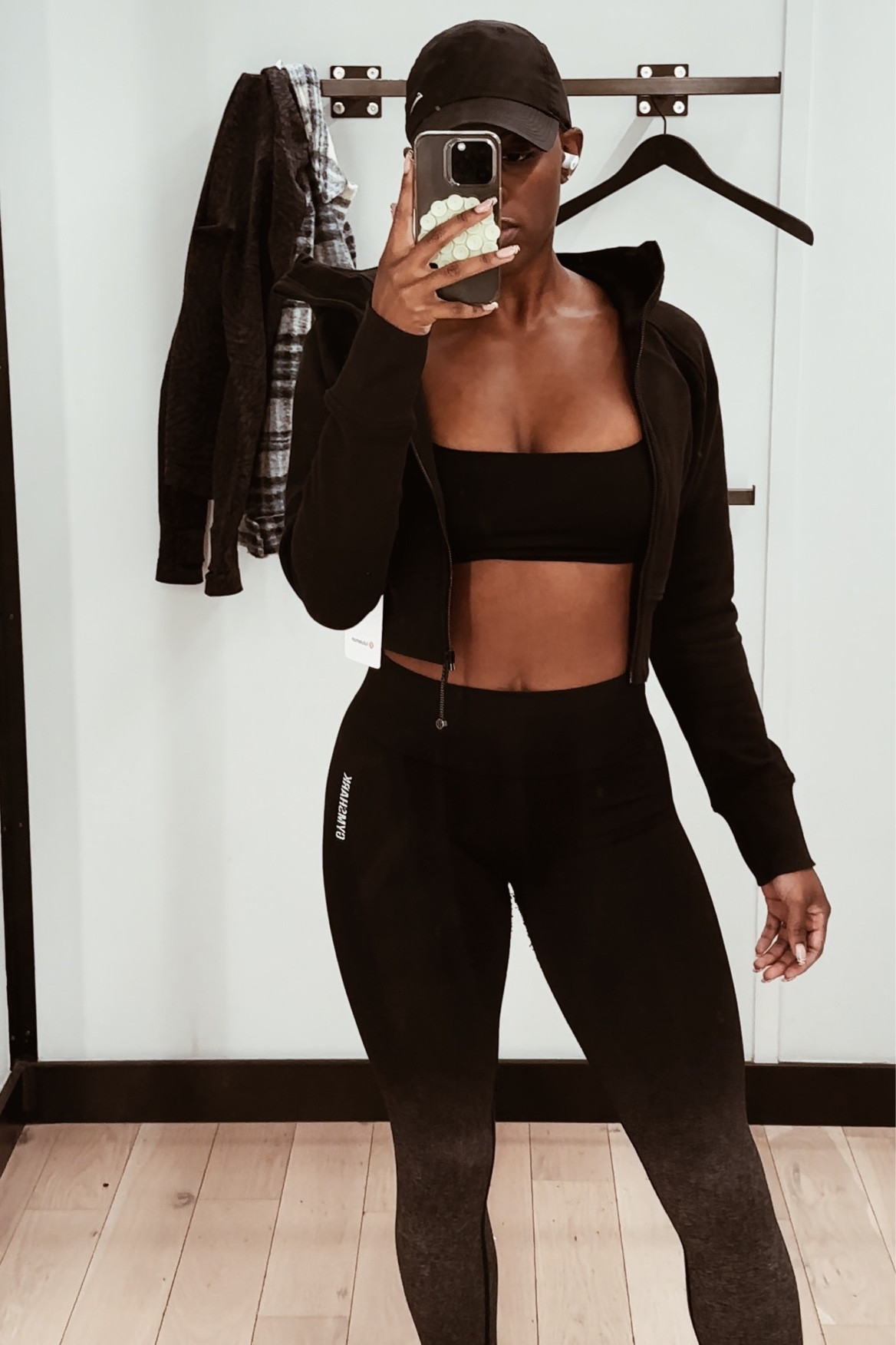 In looove with the crop full zip LuLu jacket 😩 I tried this one on for size (couldn’t decide between 4 or 6 but went with 6) & ordered the actual colour I wanted! It comes tomorrow & I can’t wait to show you guysss 🥰

#LTKfitness #LTKstyletip