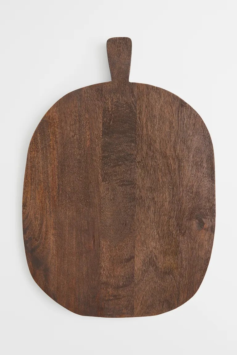 Large Mango Wood Cutting Board | H&M (US + CA)
