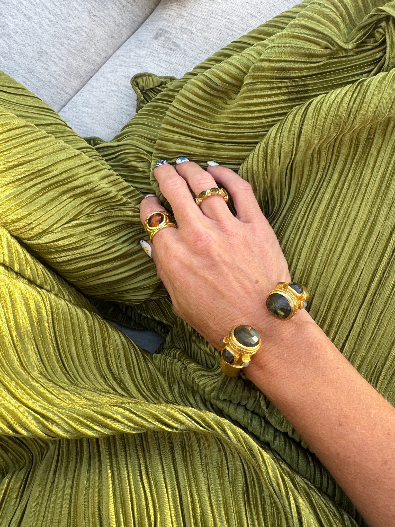 I love these Amazon pants so much. I bought them in three colors.  And the jewelry for tonight’s birthday outfit.

#AmazonFinds #FallOutfits

#LTKSeasonal #LTKootd