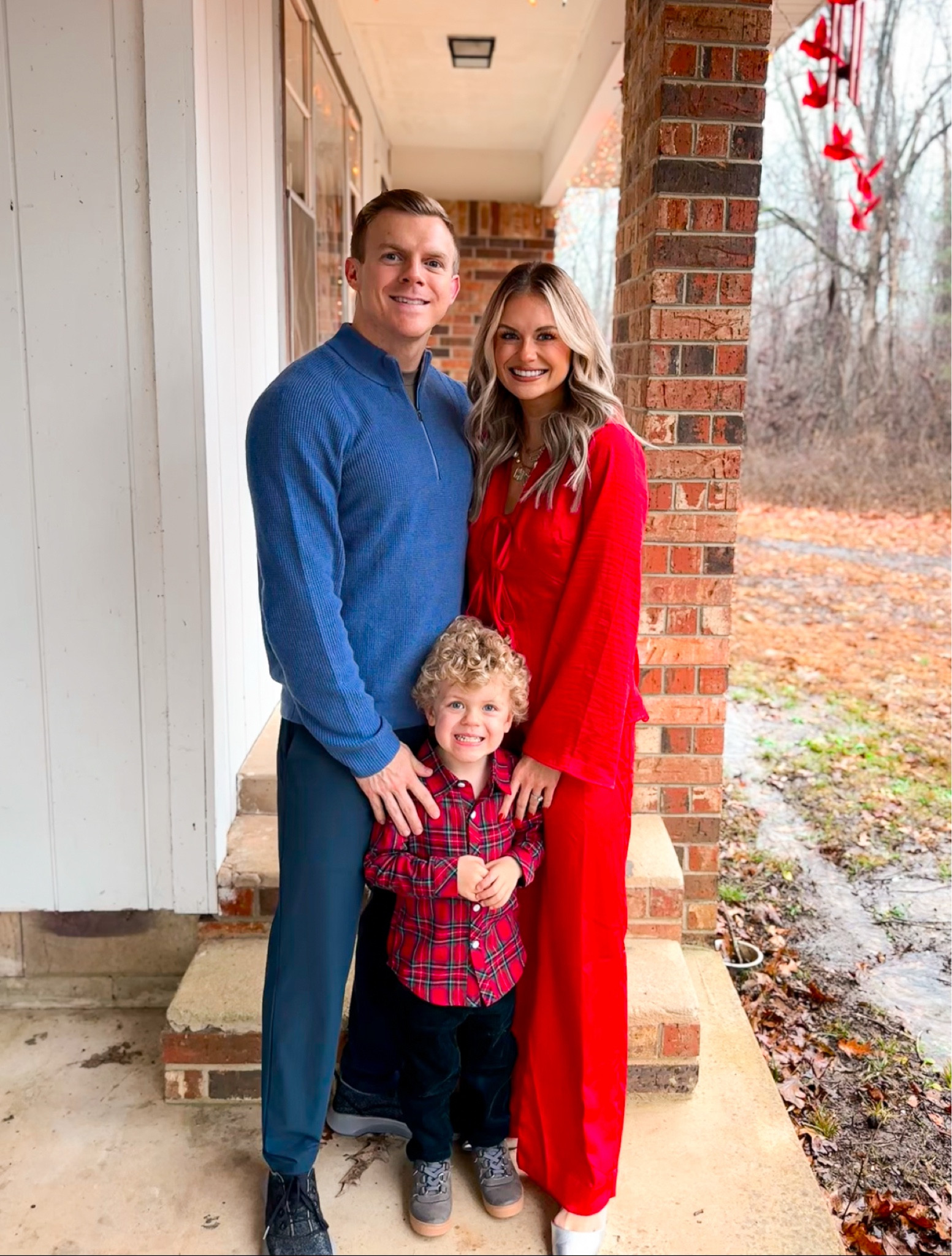 Christmas Eve set 

#LTKParties #LTKHoliday #LTKFindsUnder50