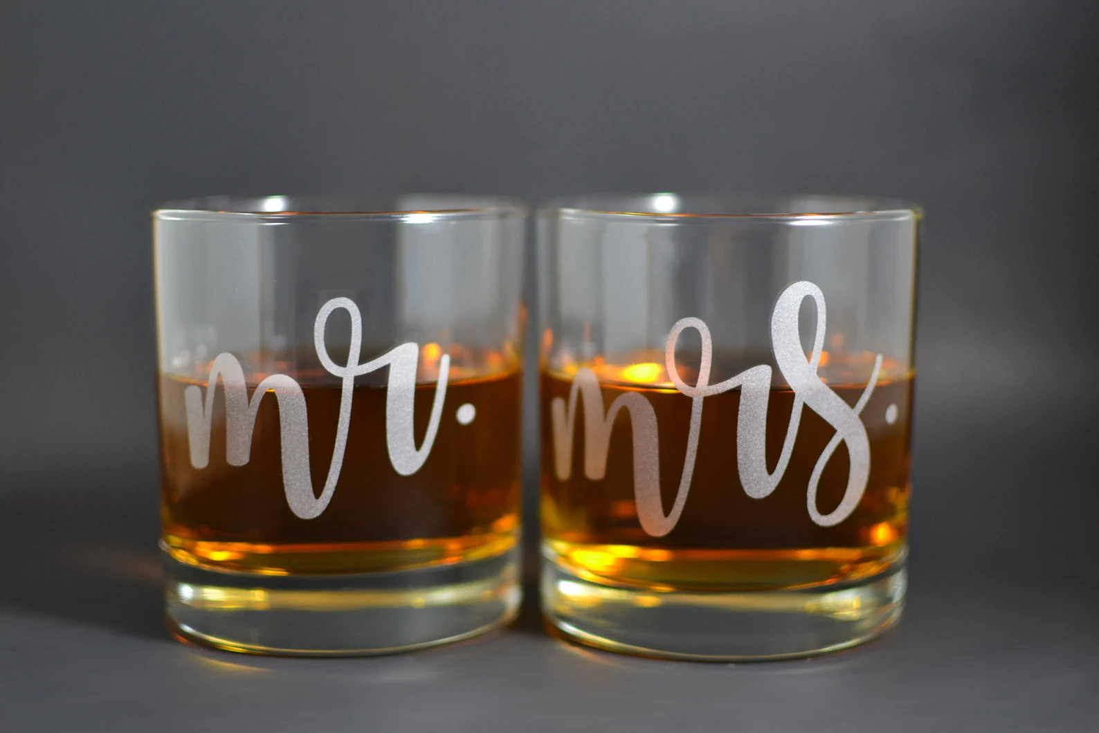 Mr and Mrs Etched Whiskey Glasses His and Hers Wedding Gift - Etsy | Etsy (US)