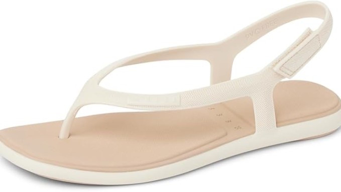 REEF Water Willow Maya Womens Sandal, Lightweight and Flexible, Waterproof, Soft Cushion Footbed

#LTKootd #LTKdayinmylife #LTKSwim