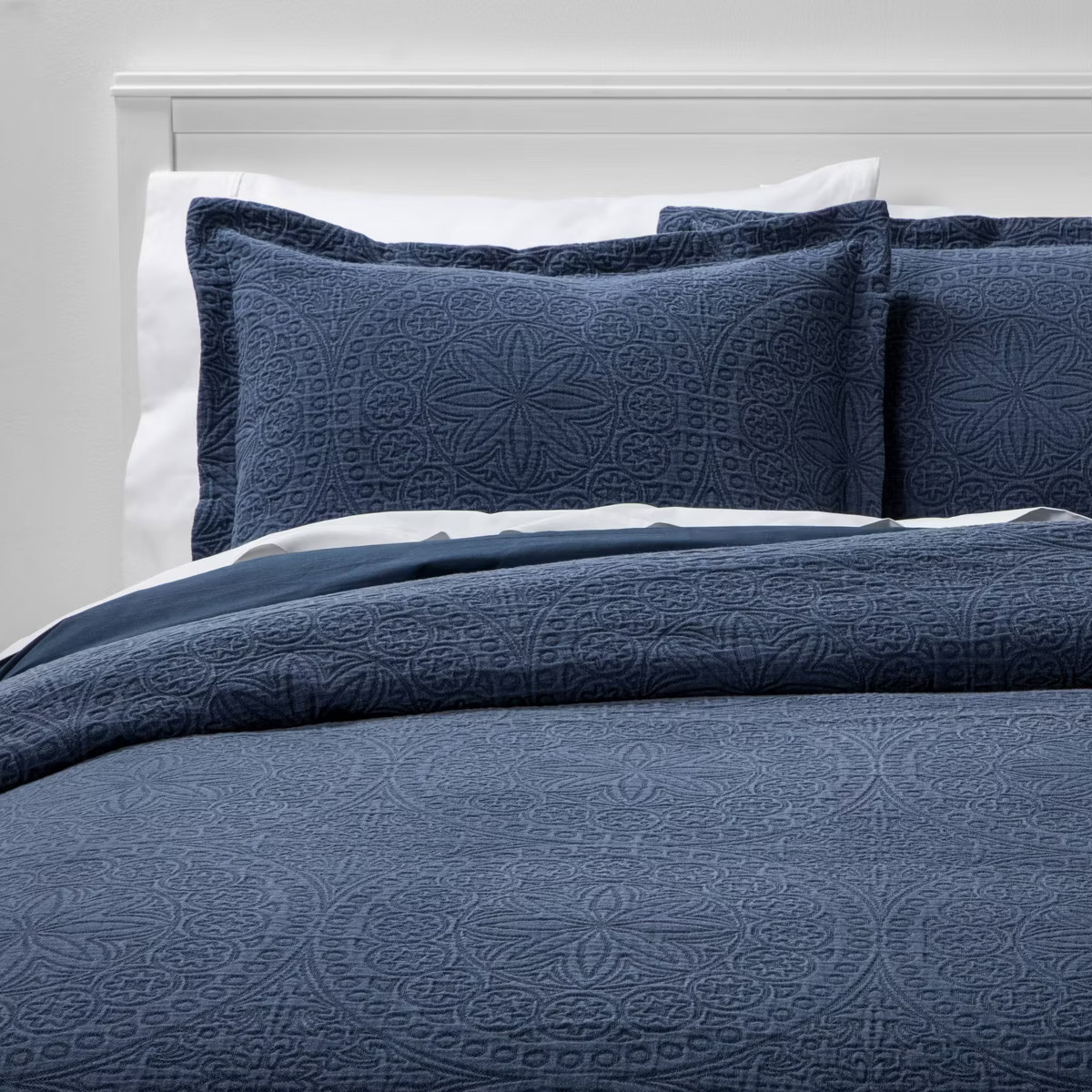 Matelasse Medallion Comforter & Sham Set - Threshold™ | Target