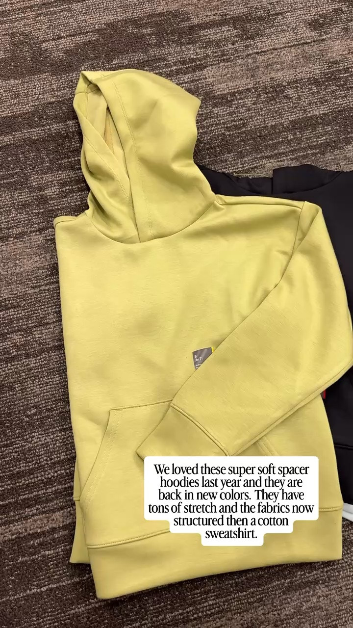 The hoodies everyone is buying for their boys for Fall!  These are so soft and don’t look slouchy or fade.

#boysoutfits #falloutfits #targetkids #targetboys

#LTKKids #LTKSeasonal