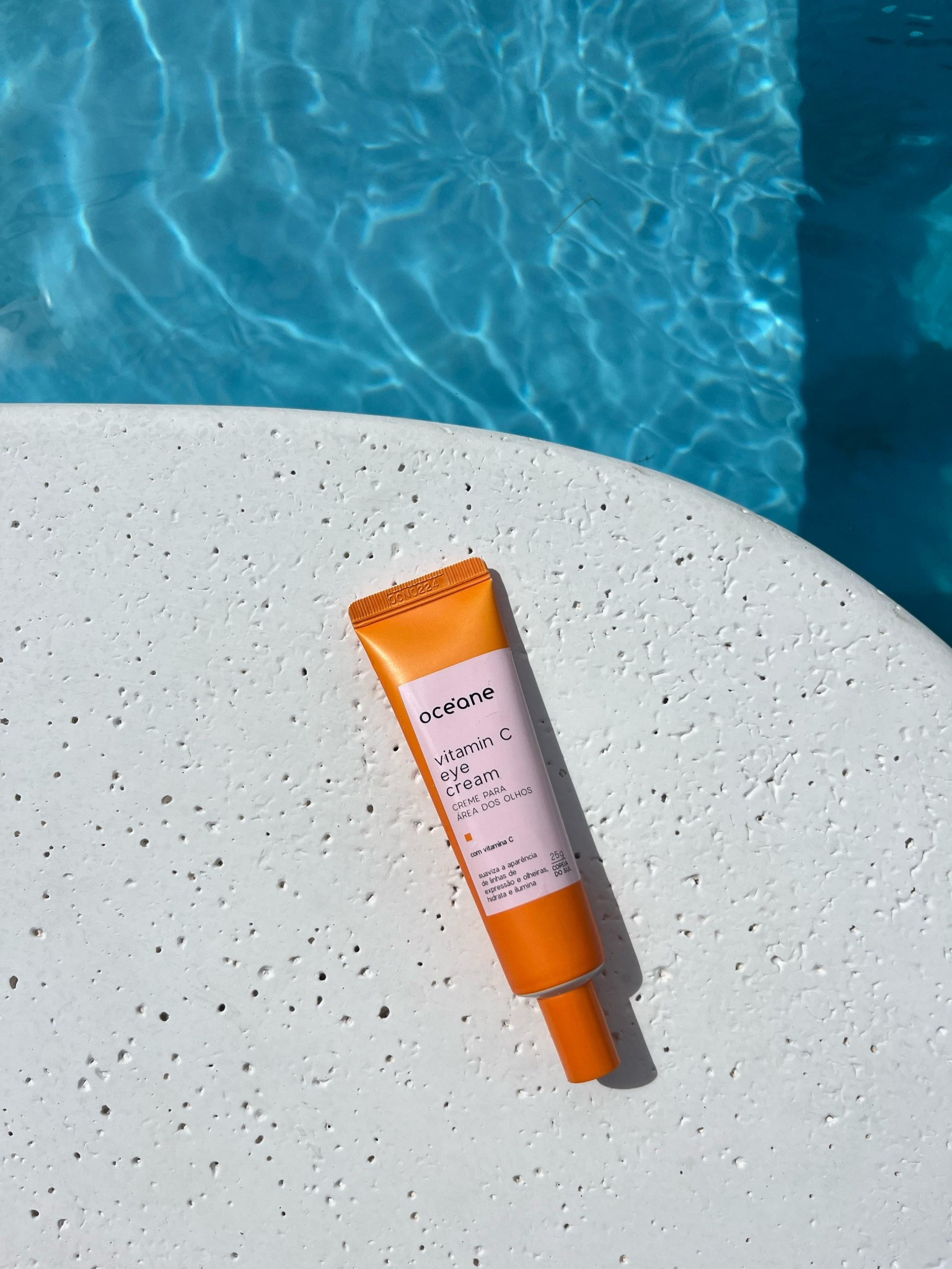 Eu morro de amores por esse creme para a área dos olhos da Océane. Preço e qualidade ótimos! 

Deixei os links de todos os produtos da linha 

#LTKbeleza