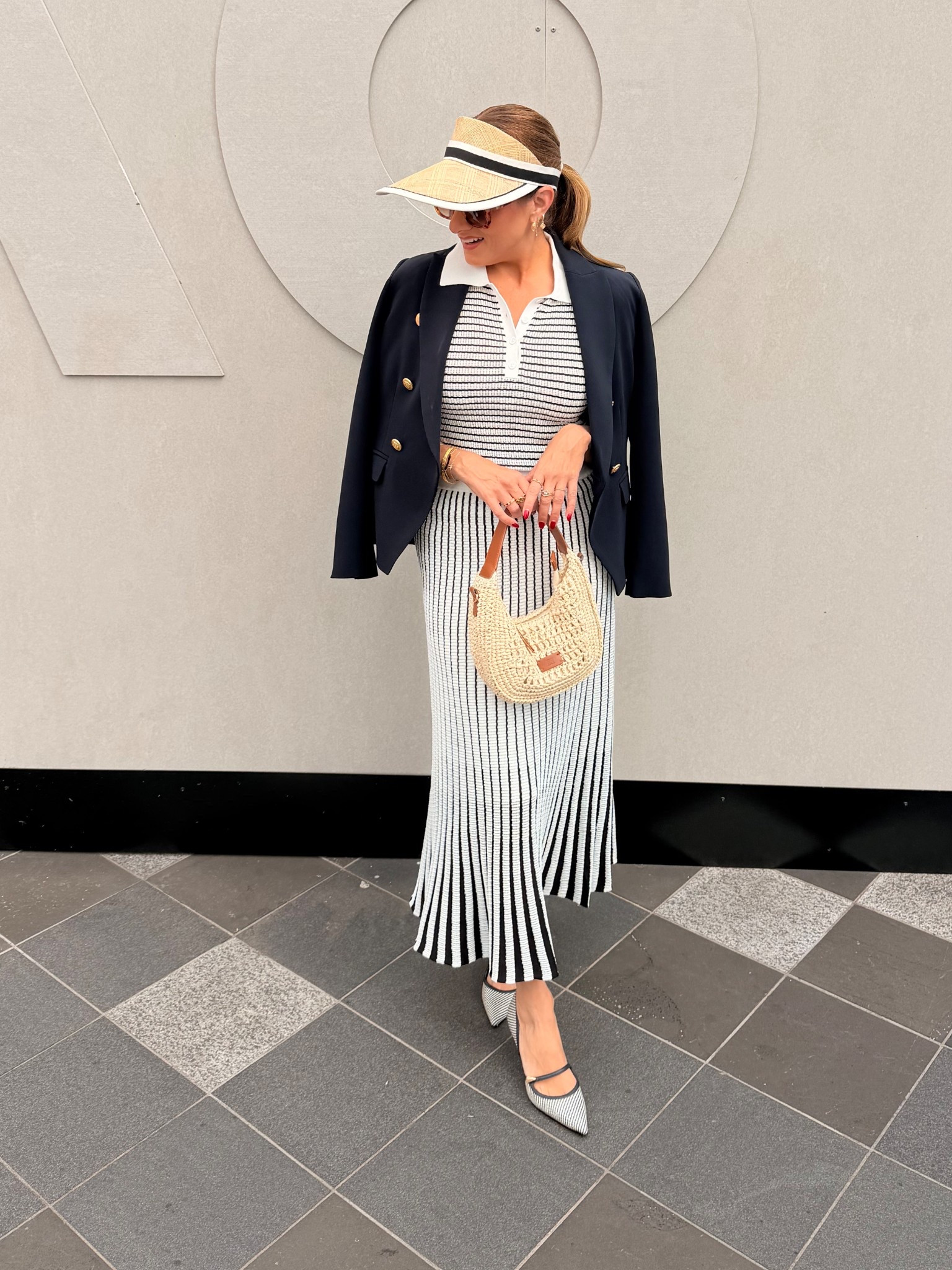 This elite fit that I wore to the tennis is on sale at Perri Cutten! 