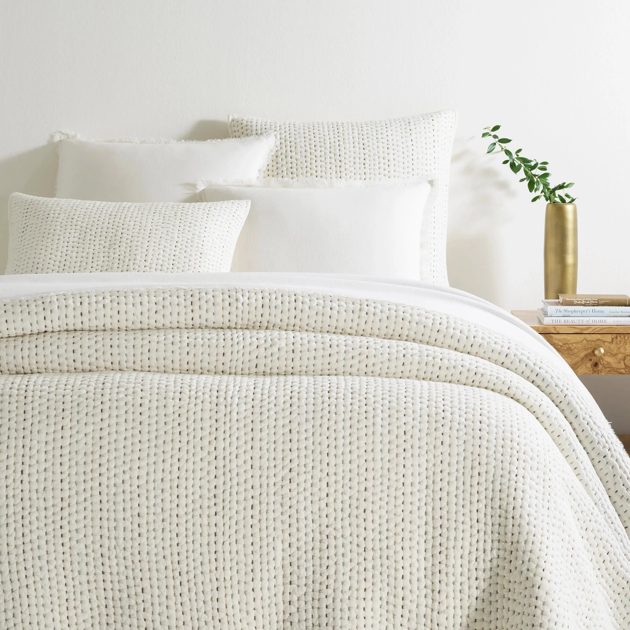 Taft Neutral Quilt - Twin/Twin XLarge | Annie Selke