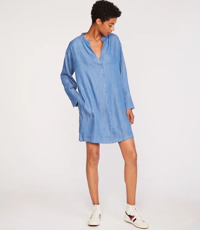 Lou & Grey Chambray Split Neck Pocket Dress | LOFT | LOFT