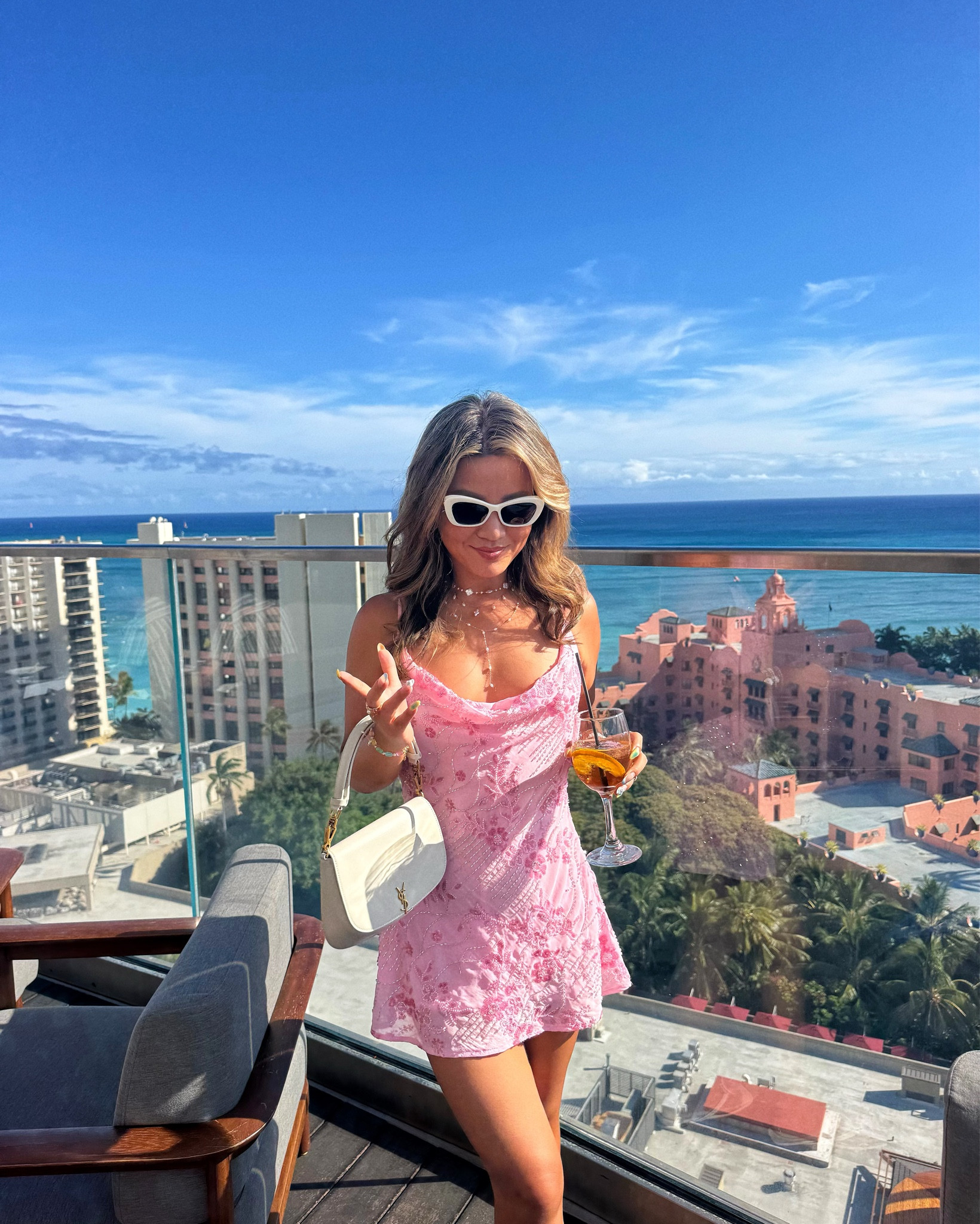 Summer pink mini dress

Cocktail dress, pink dress, peppermayo