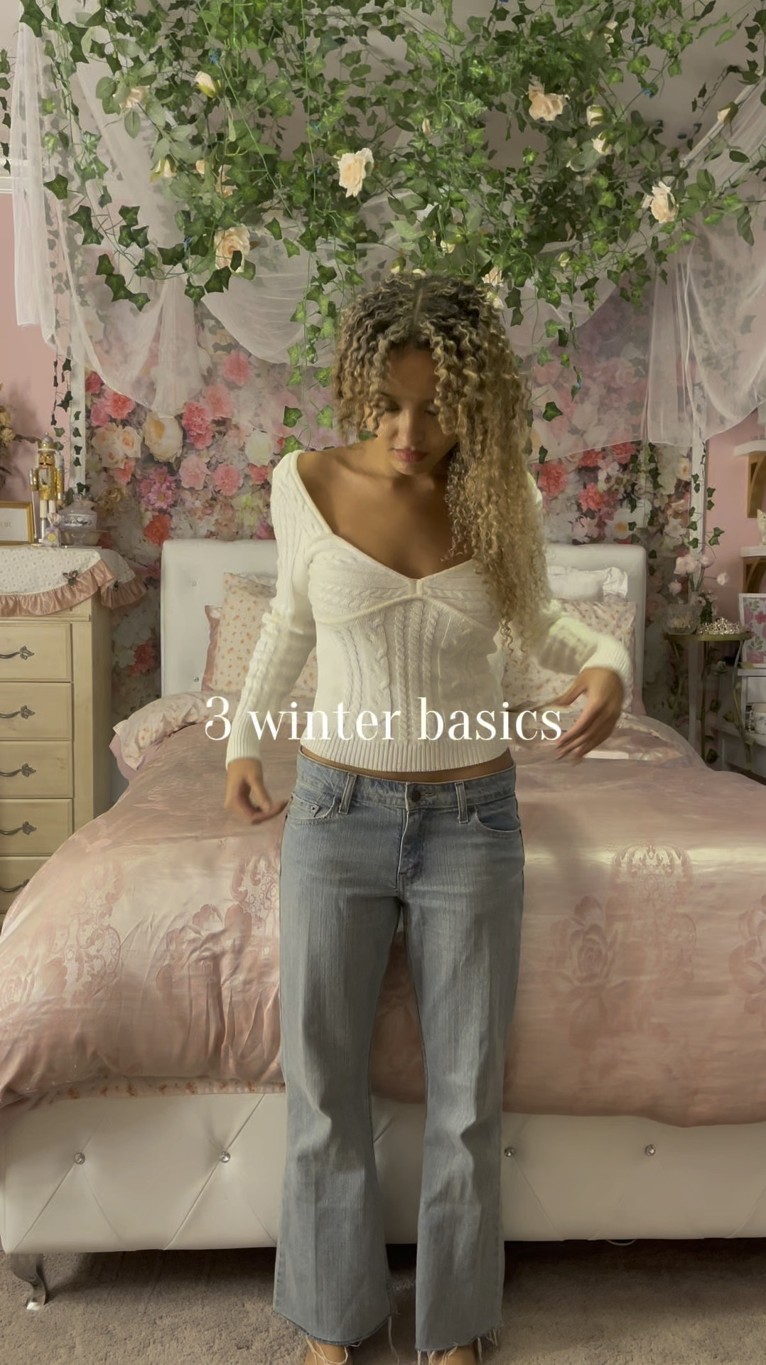 genuinely in love with the fold over top 🦢 

#LTKSaleAlert #LTKCyberWeek #LTKHoliday