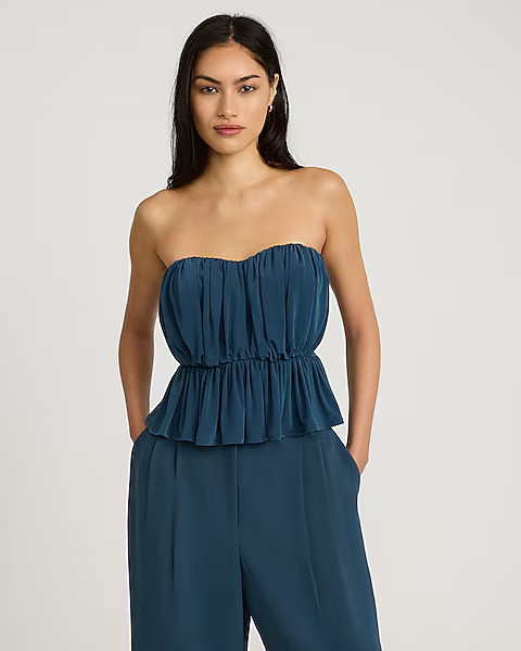Ruched Strapless Sweetheart Peplum Tube Top | Express