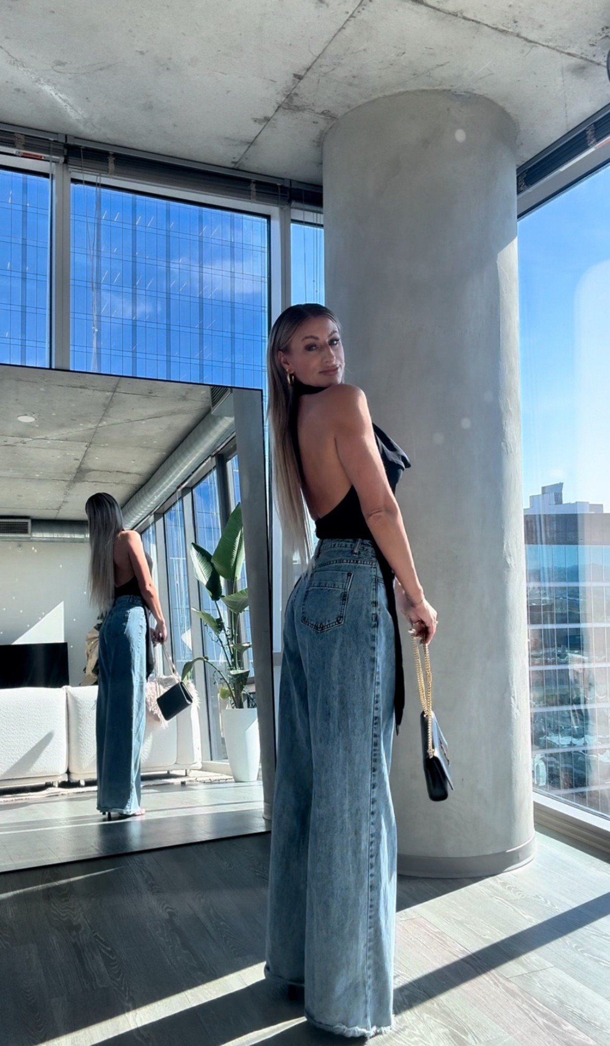 Baggy jeans paired with this cute black top ✨

Amazon fashion, Amazon outfit, wide leg jeans, baggy jeans, date night outfit, girls night outfit

#LTKFindsUnder50 #LTKootd #LTKPetite