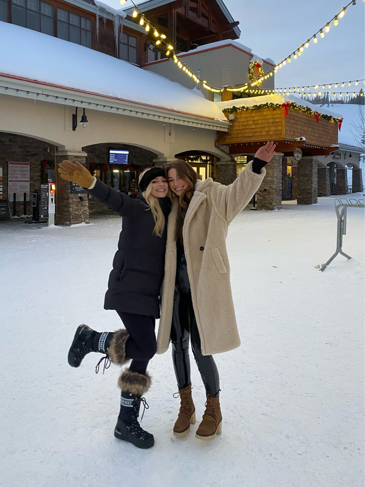 similar abercrombie coats — 25% off! 

#LTKxAF