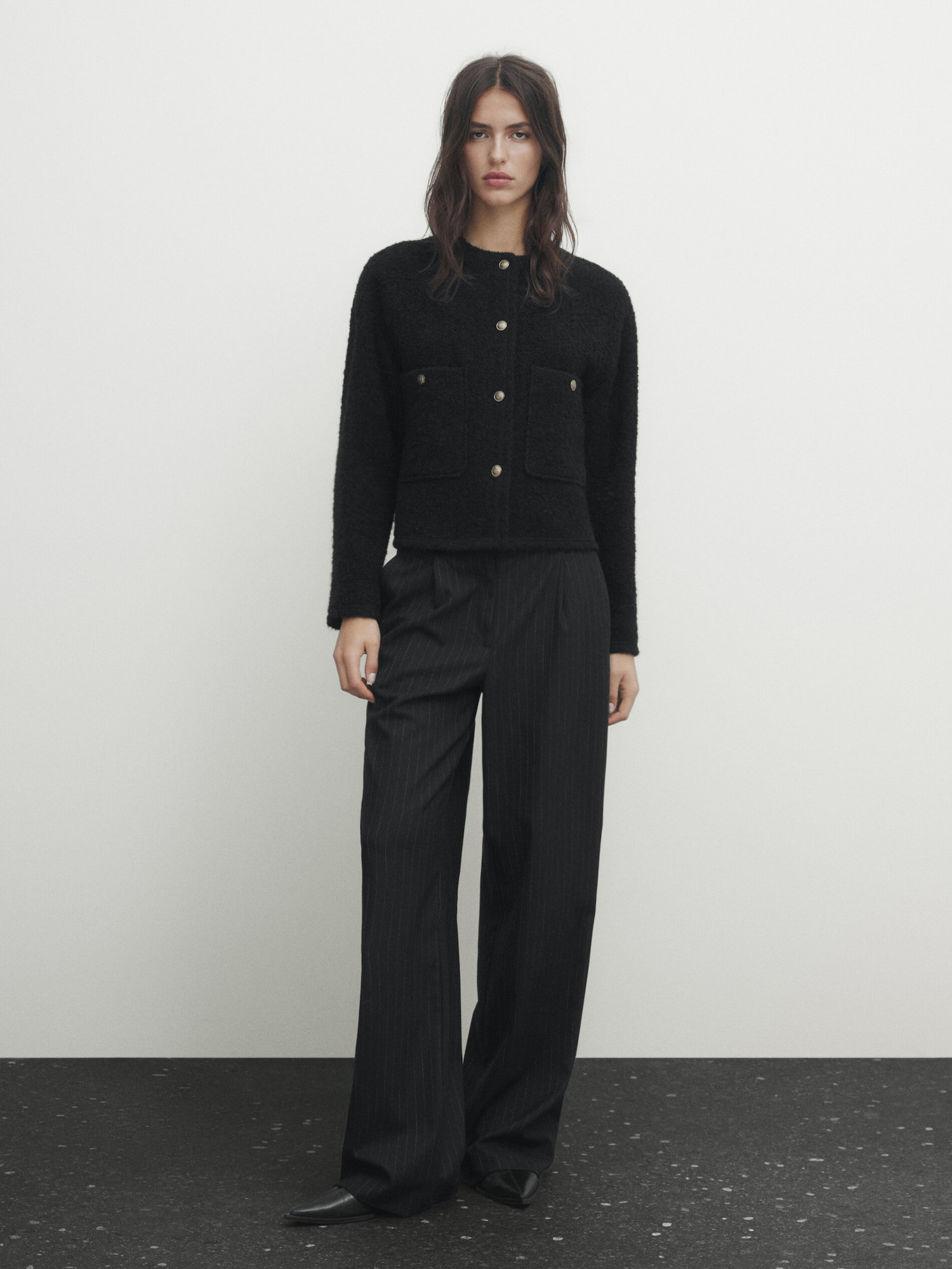 Short drop-shoulder textured jacket | Massimo Dutti US