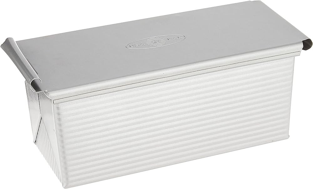 USA Pan Bakeware Pullman Loaf Pan With Cover, 9 x 4 inch, Nonstick & Quick Release Coating, Made ... | Amazon (US)