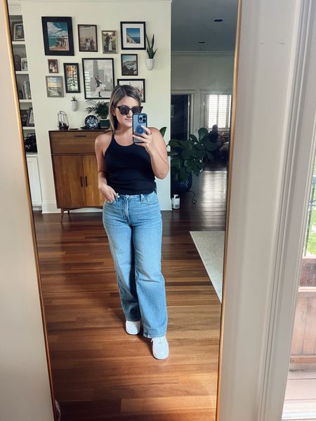 Wide leg jeans that aren’t too wide! I got these in regular size 26 and I’m glad I didn’t get petite so I can wear them with a low heel or platform sneakers! 

#LTKstyletip #LTKSeasonal