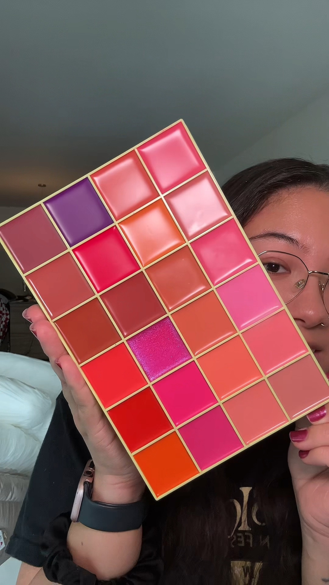 Made by mitchell curve case blush palette 

#LTKBeauty #LTKFindsUnder50