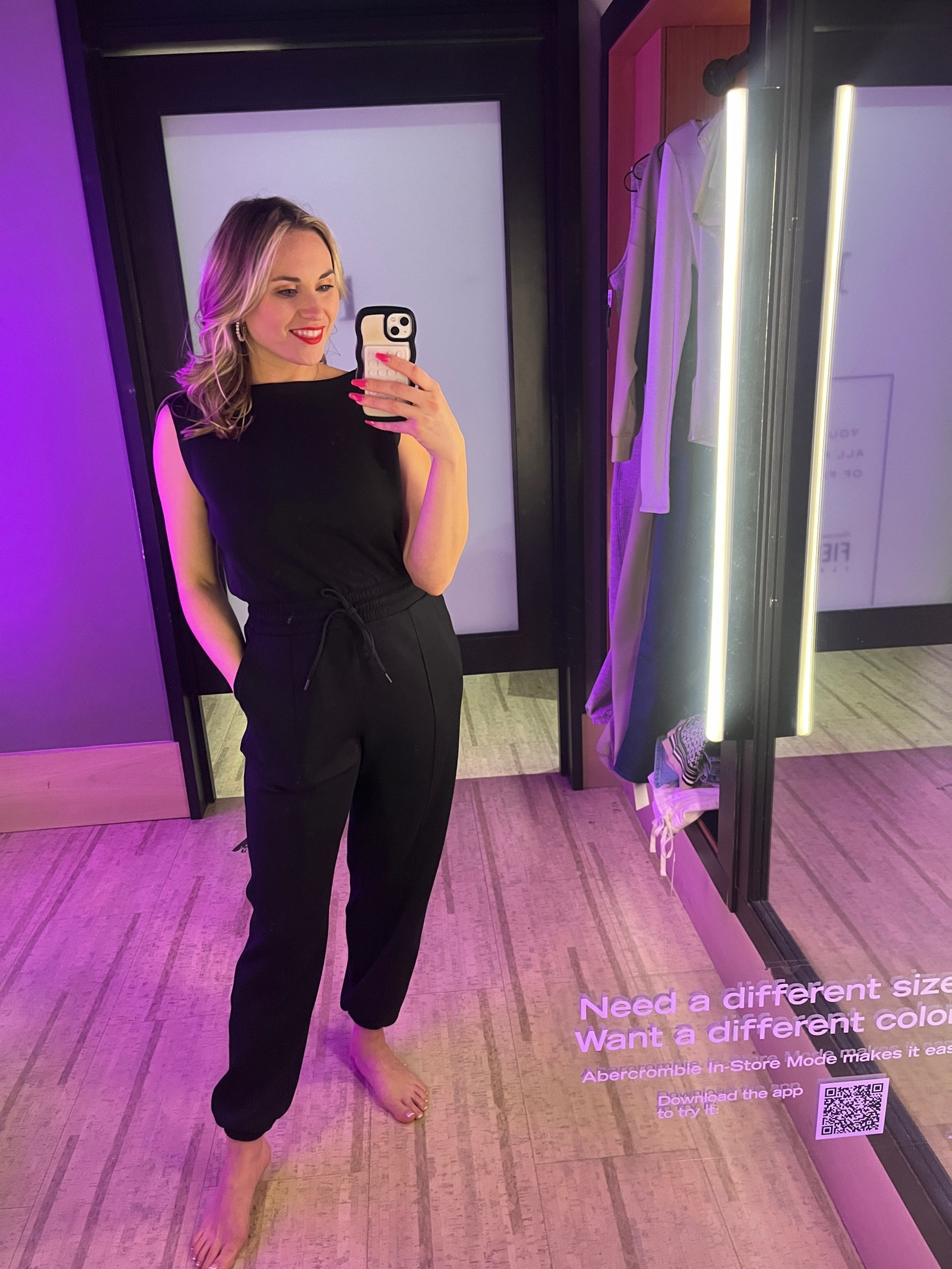 I went to see what Abercrombie had ahead of the spring sale coming up and I loved every single thing that I tried on. The quality is fantastic and this jumper felt buttery soft on my skin 

I’m wearing a size S and I’m 5’5” 140lbs 


#LTKfitness #LTKstyletip #LTKSpringSale