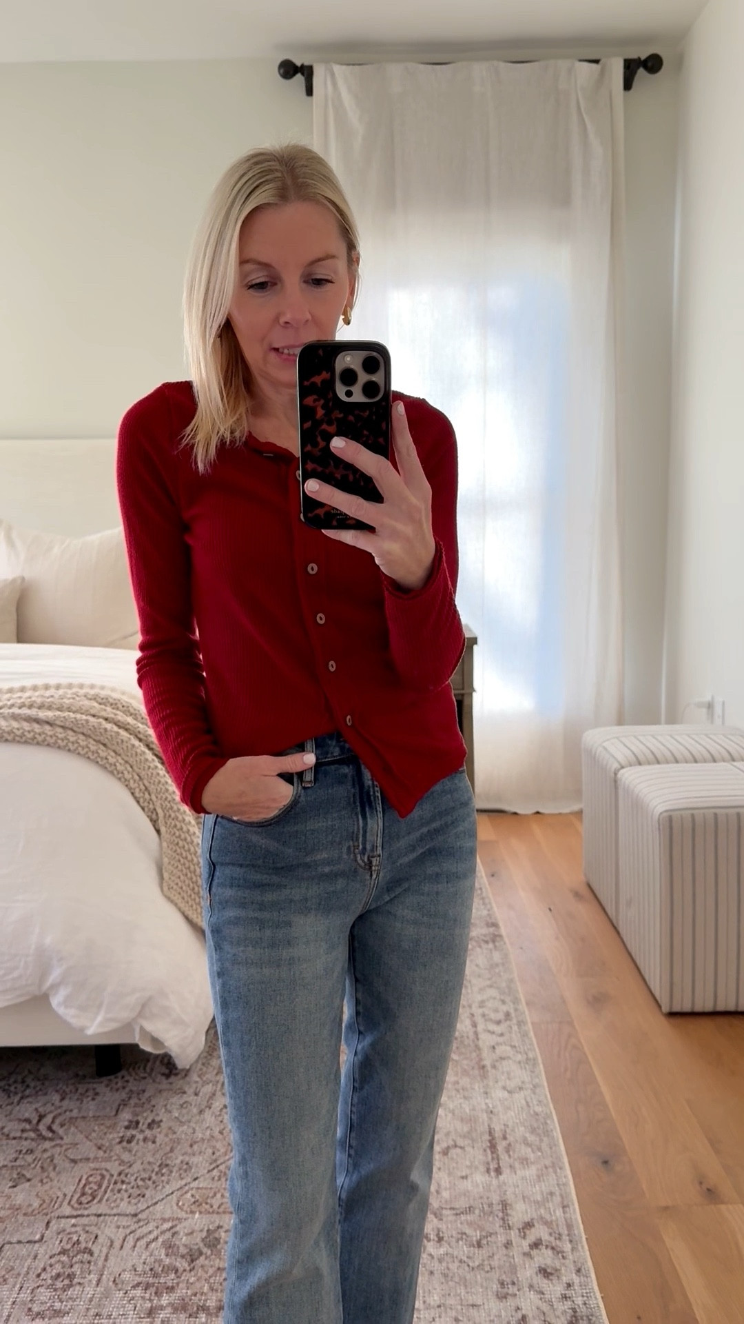 This top is a great find for under $25! I bought it in two colors, wearing size XS! Great dupe too 😉 love it for layering in the winter! 

#LTKFindsUnder50 #LTKgrwm #LTKootd