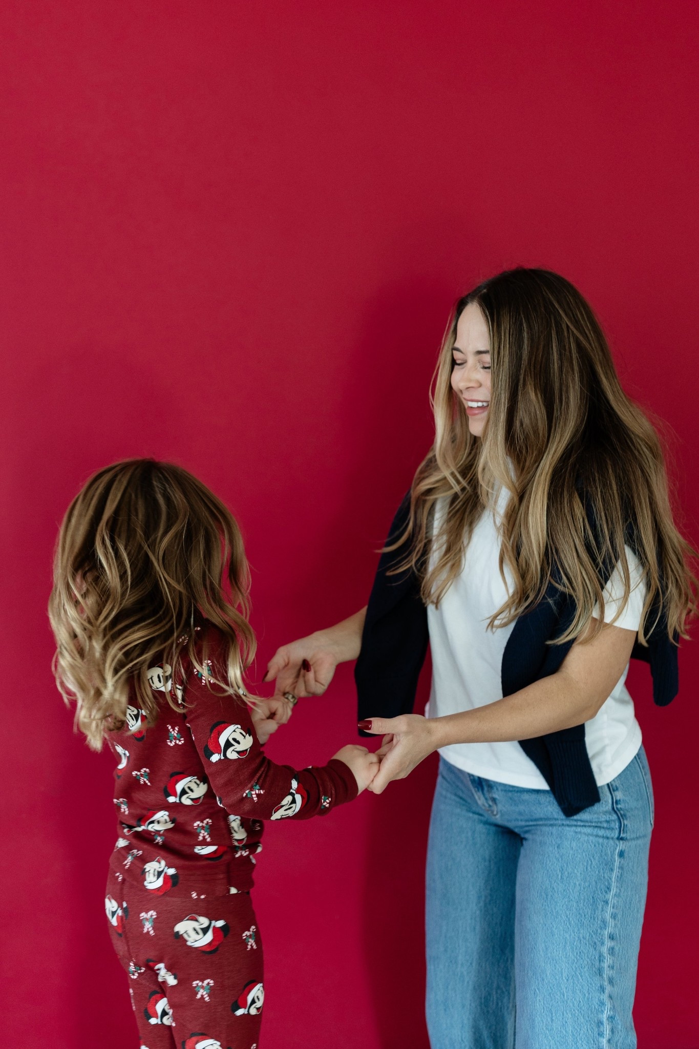 Every time I style my hair like this I get so may questions, and I use the same products and tools every time. And Isla requested her hair be curled for our family photos, I already have hair envy she has the best hair 🥹

#LTKBeauty #LTKmomlife #LTKHoliday