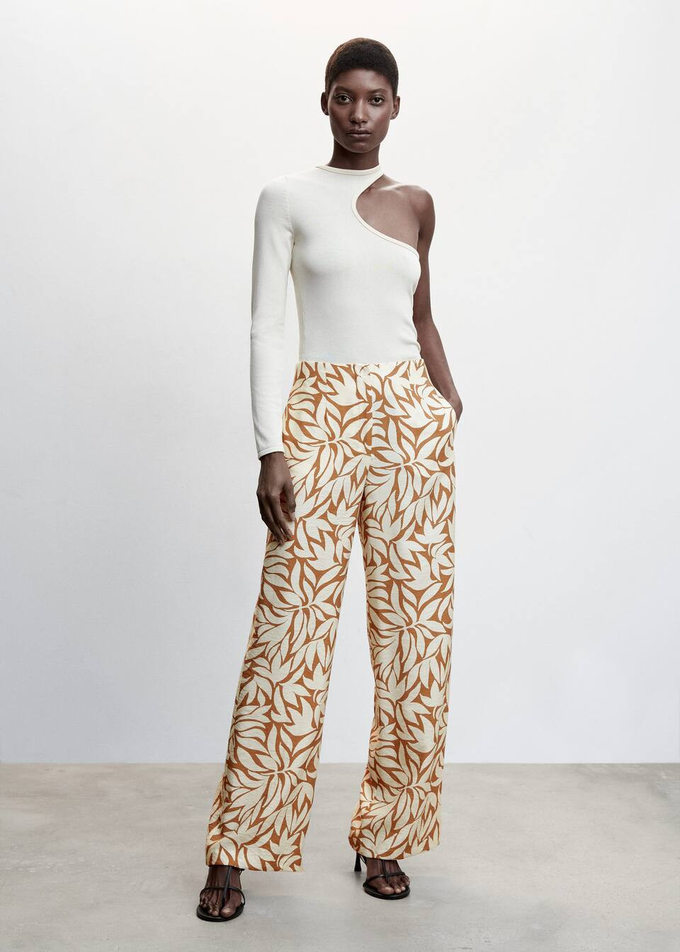 Pantaloni palazzo stampati | Mango IT