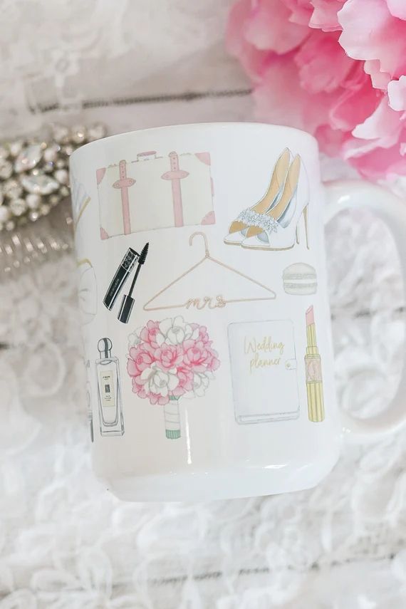 Bride To Be coffee mug // cute, photoshoot, gift, wedding, bride gift, wedding planning, engageme... | Etsy (US)
