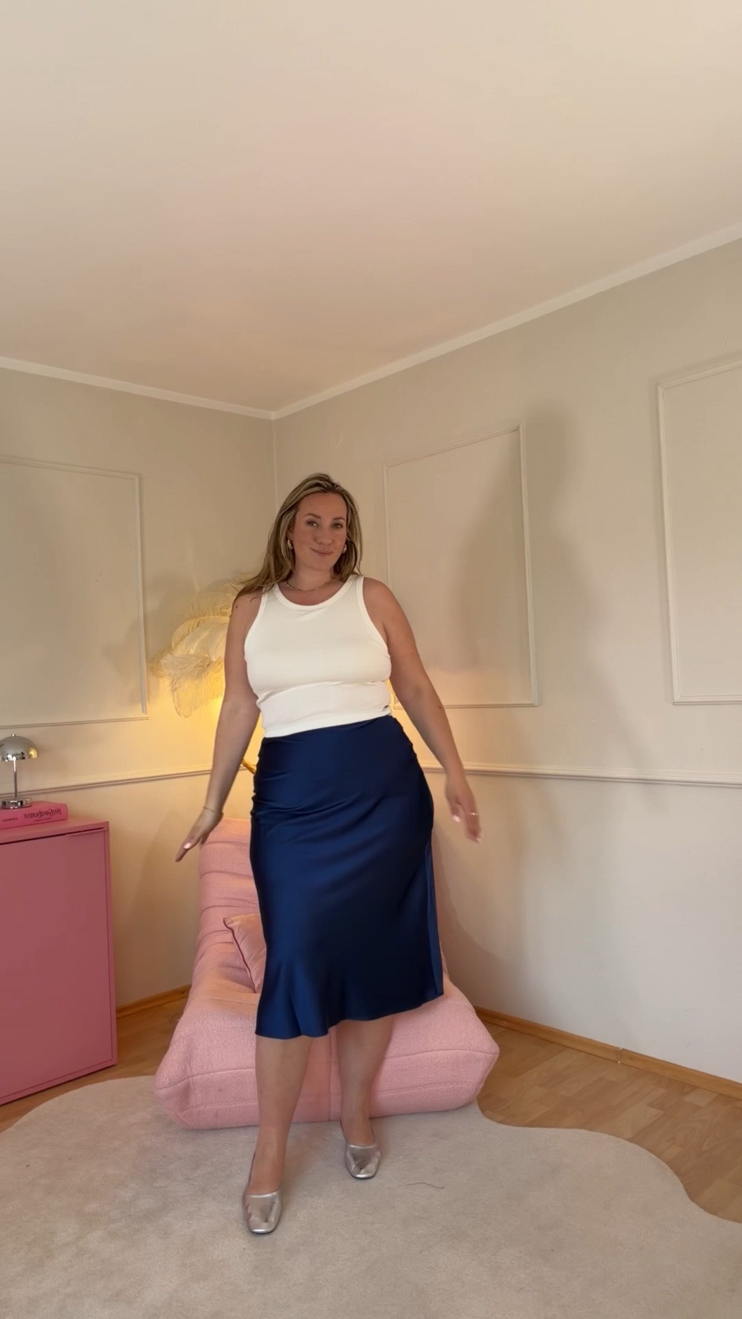 Werbung: Anzeige: Welchen BH trägt man eigentlich unter Tank Tops? Ich habe da eine bessere Lösung und zwar UNIQLO - Wie toll sind die Tops und Shirts? Endlich keine Gedanken mehr darüber machen, was man darunter trägt. #uniqlolifewear

#LTKplussize #LTKdeutschland #LTKmidsize