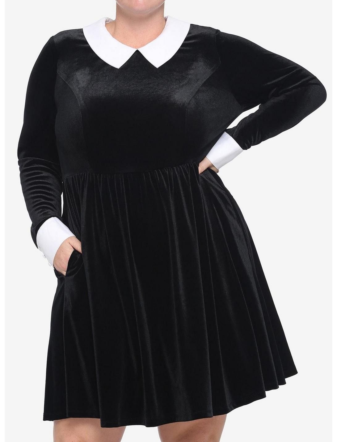 Black Velvet Cuffs & Collar Long-Sleeve Dress Plus Size | Hot Topic