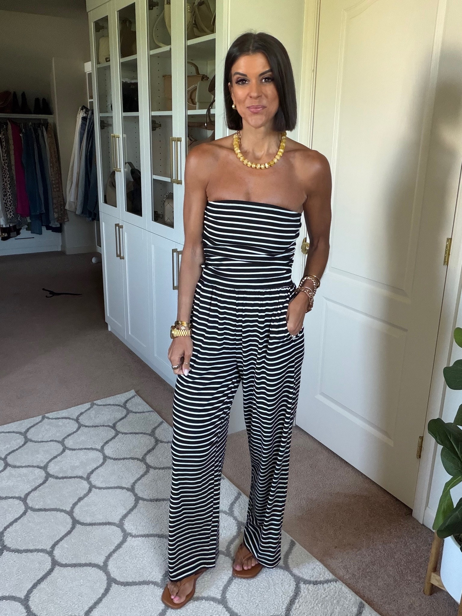 Size small in set

#LTKgrwm #LTKmomlife #LTKootd