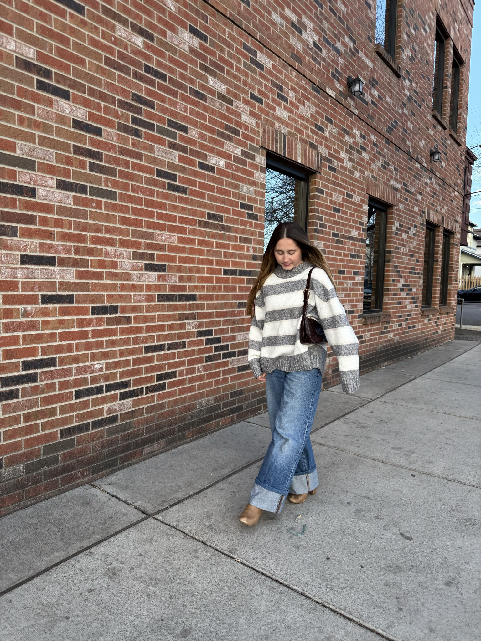 Casual ootd! Comfy too! 

#LTKootd #LTKSeasonal #LTKdayinmylife